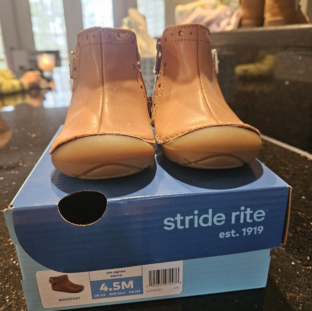 Stride Rite Boots Size 4.5
